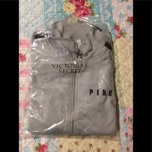 BRAND NEW VS Sweater